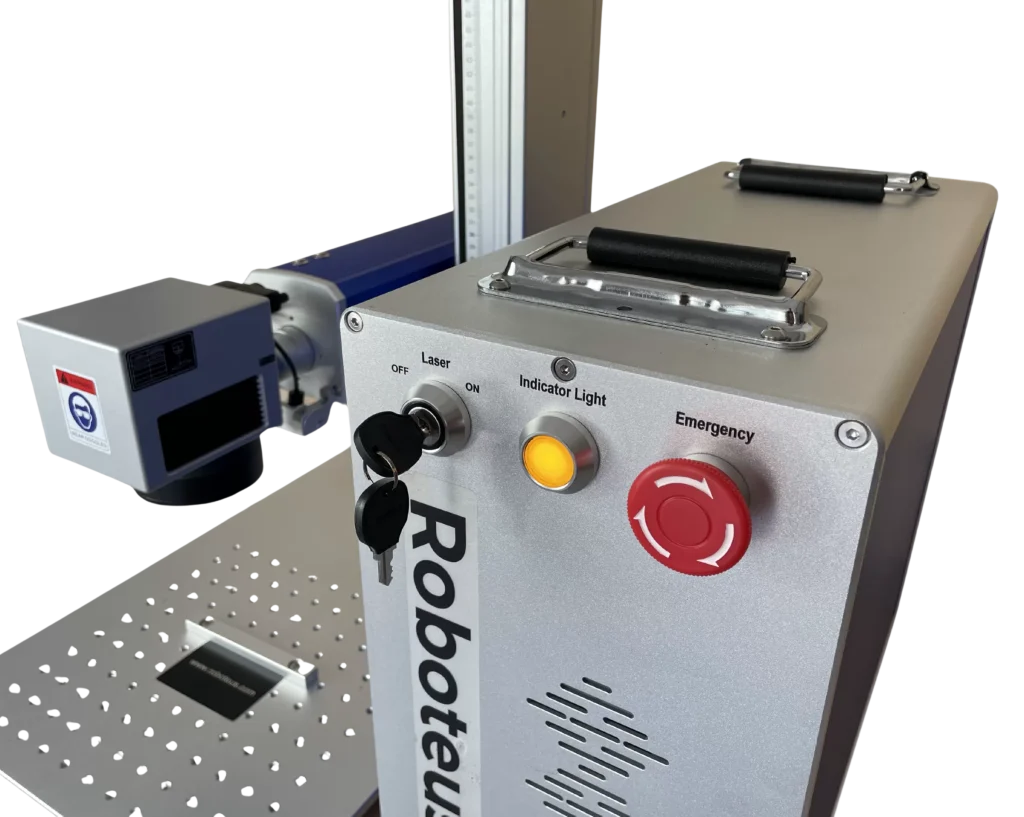 Znakowarka laserowa fiber RBZ 2020 Roboteus — grawerowanie laserowe we własnym zakładzie